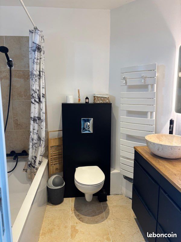 Appartement 3 pièces 70 m² · à Sainte-Geneviève-des-Bois · 70 m² · 220 000 €