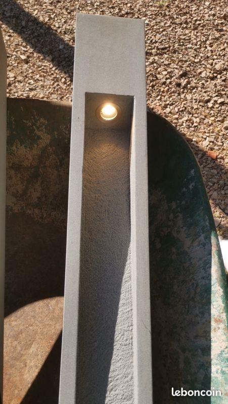 Borne éclairage Extérieur SLV Piquet Noir - Câblé - NEUF