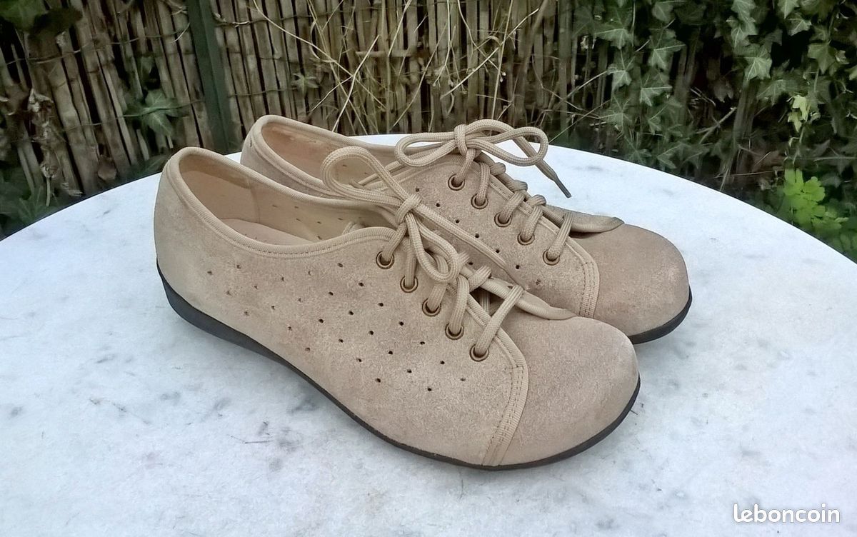 Chaussures ? Lacets Helvesko 38 (image 1)