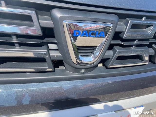 Dacia duster 2 1.5 blue dci 115 prestige bm6 2022 (image 17)
