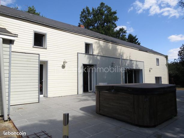 Longère 6 pièces 232 m²