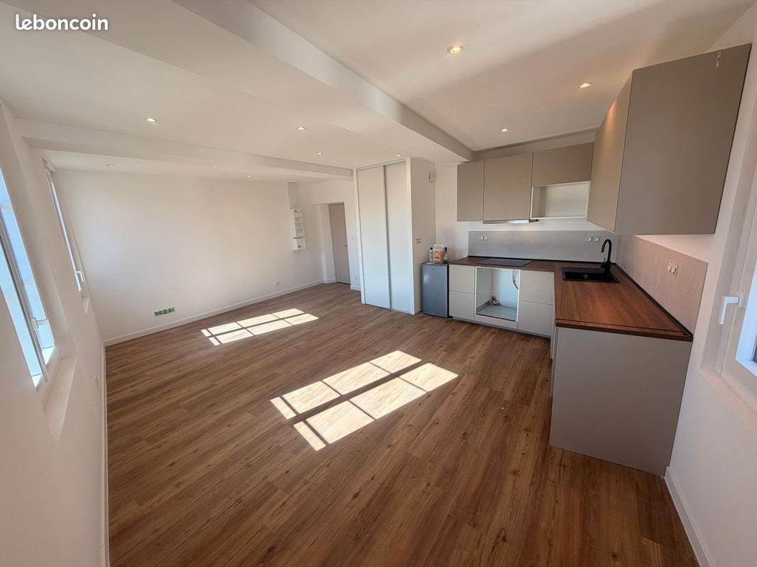 Appartement 2 pièces 44 m² · à Toulon · 44 m² · 790 €/mois