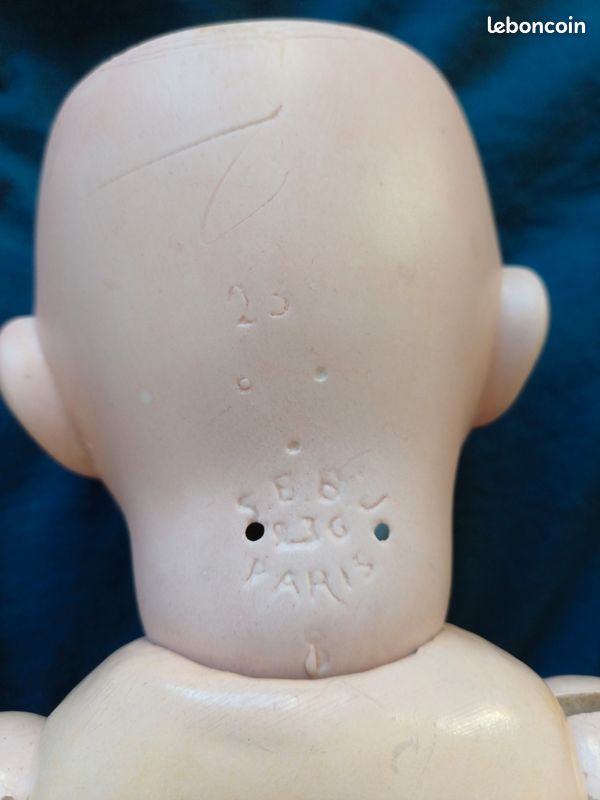 Grand Bébé Caractère SFBJ 236 – Porcelaine – Taille 70 Cm – Poupée Ancienne Collection