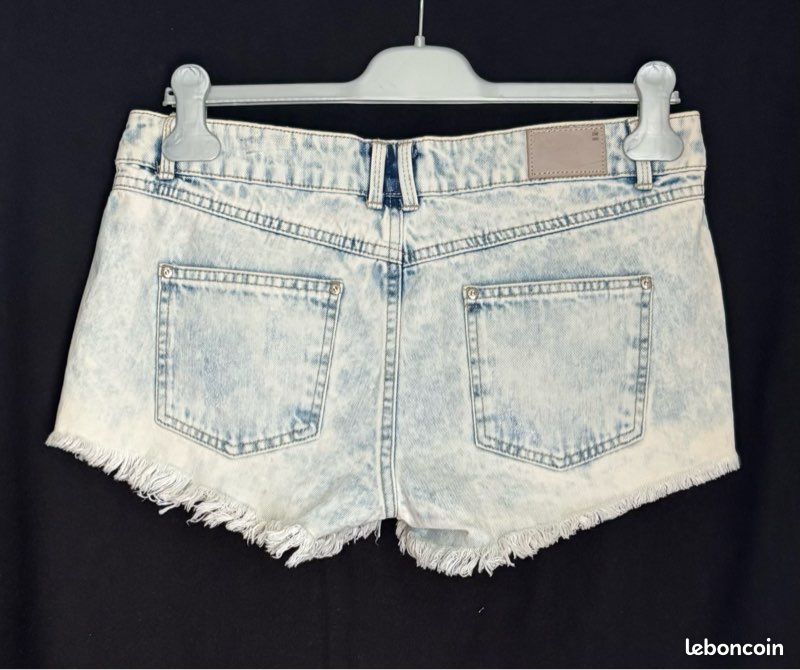 Short en jean Pimkie t.38 neuf (image 2)