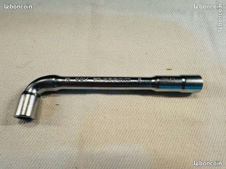 FACOM 75.8 Clé à pipe débouchée forgée 6 pans 8mm (image 1)