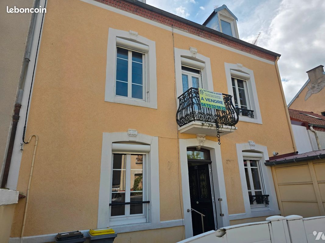 Maison 8 pièces 123 m² · à Bellerive-sur-Allier · 123 m² · 156 000 €