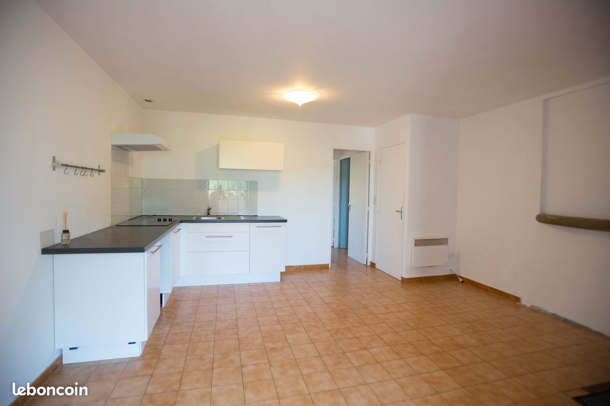 Appartement 2 pièces 40 m² · à Nyons · 40 m² · 460 €/mois