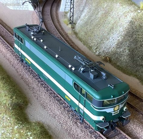 Locomotive Roco BB 9330 – Modèle Réduit Train Occasion – Fabrication Française
