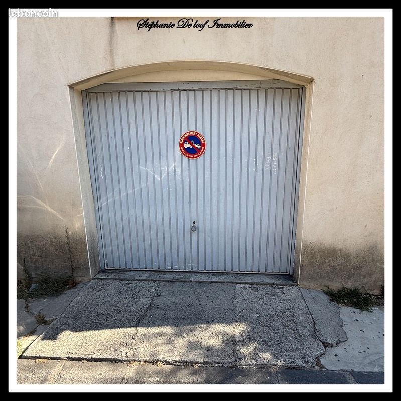Parking 28 m² · à Agde · 28 m² · 24 000 €