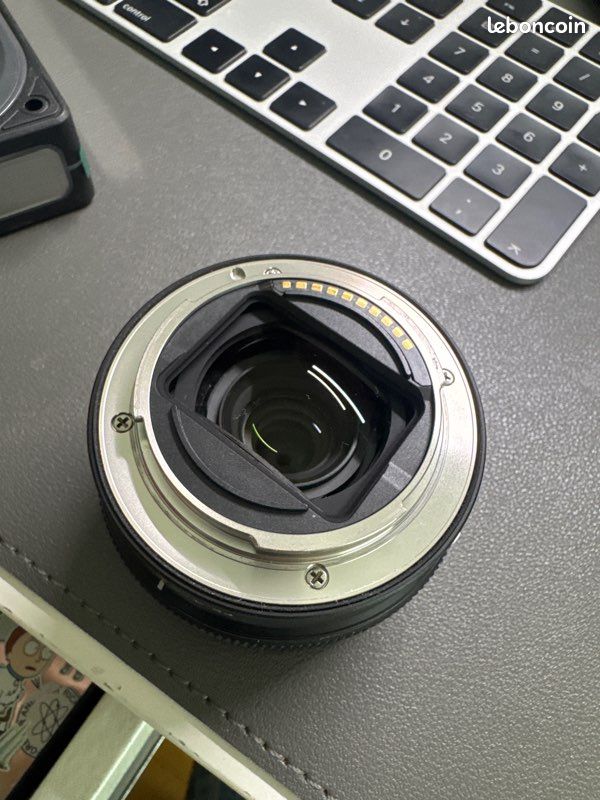 Objectif Sony FE 28-60mm F4-5.6 – Très bon état (image 6)