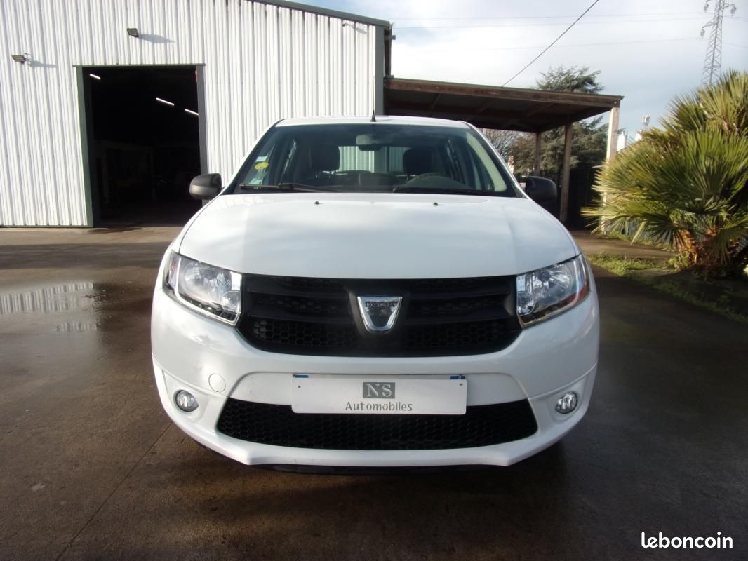 Dacia Sandero 1.5 dCi 75 FAP Ambiance (image 2)