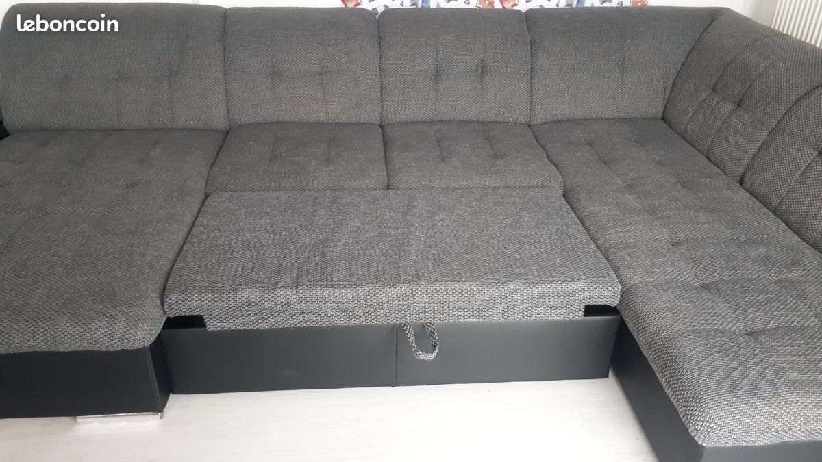 Grand canapé xxl convertible en lit trés bon état (image 2)