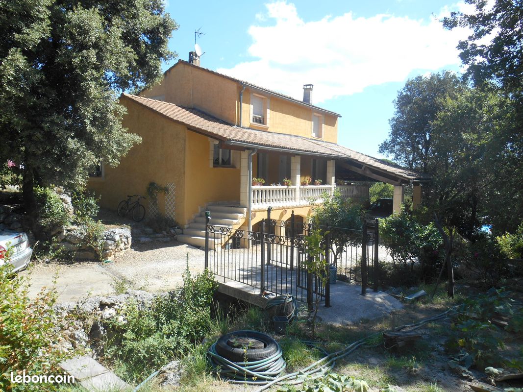 Maison 8 pièces 180 m² · à Alès · 180 m² · 325 000 €