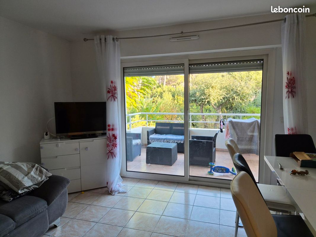 Appartement 3 pièces 69 m² · à Saint-Raphaël · 69 m² · 1 000 €/mois