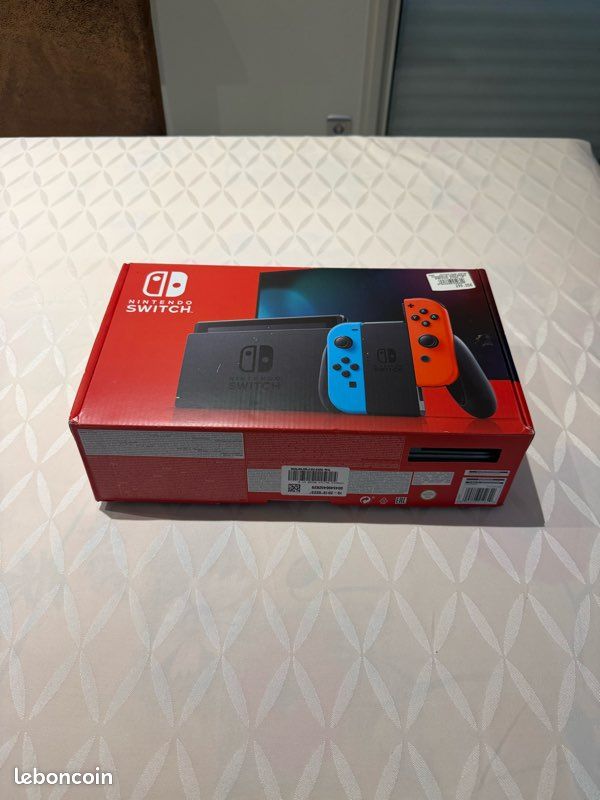 🎮 Nintendo Switch + Manette Pro + 2 Jeux – Excellent état (image 1)