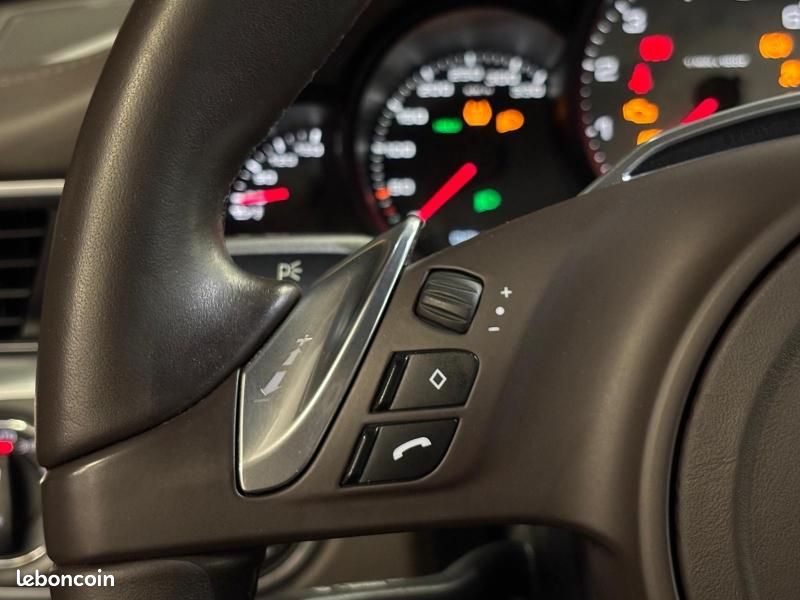 Porsche 911 Coupe Carrera S PDK (image 27)