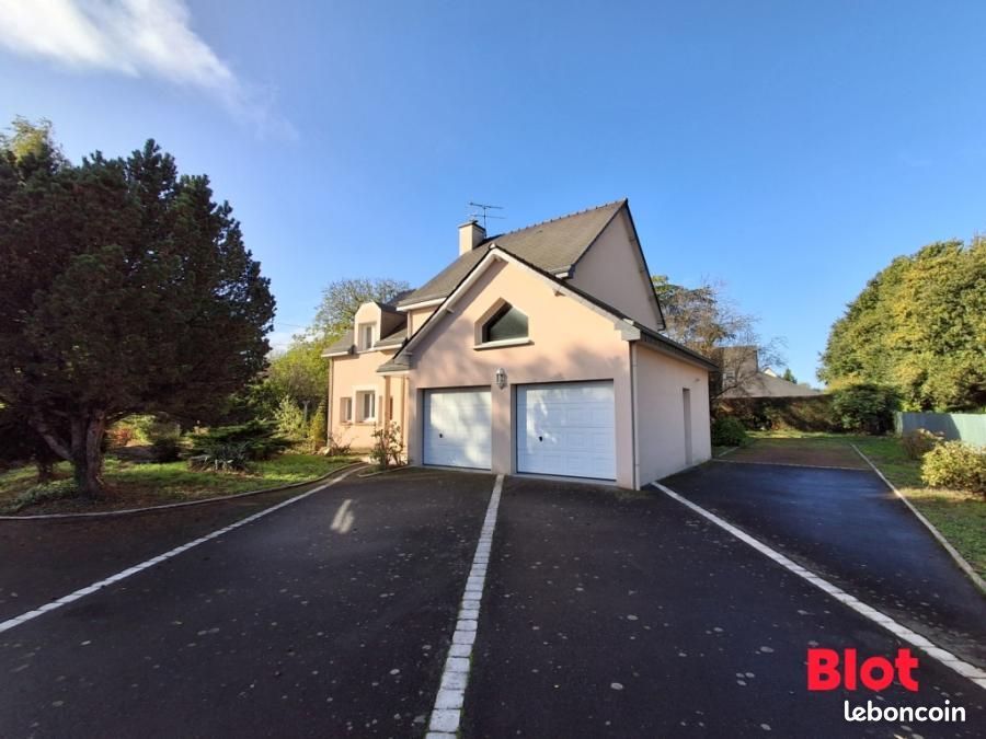 Maison 6 pièces 144 m² · à Domagné · 144 m² · 357 000 €