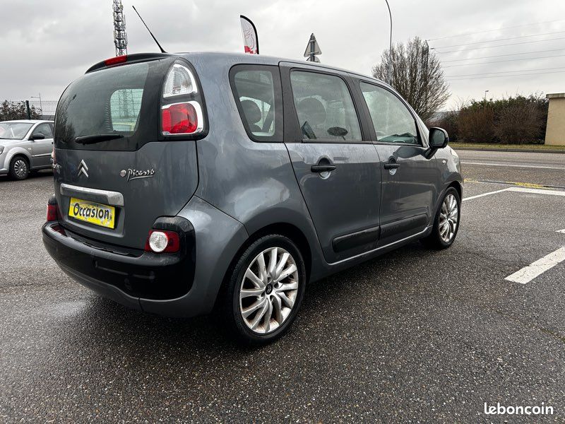 Citroën C3 Picasso 1.4 VTI 95ch en très bon état (image 2)