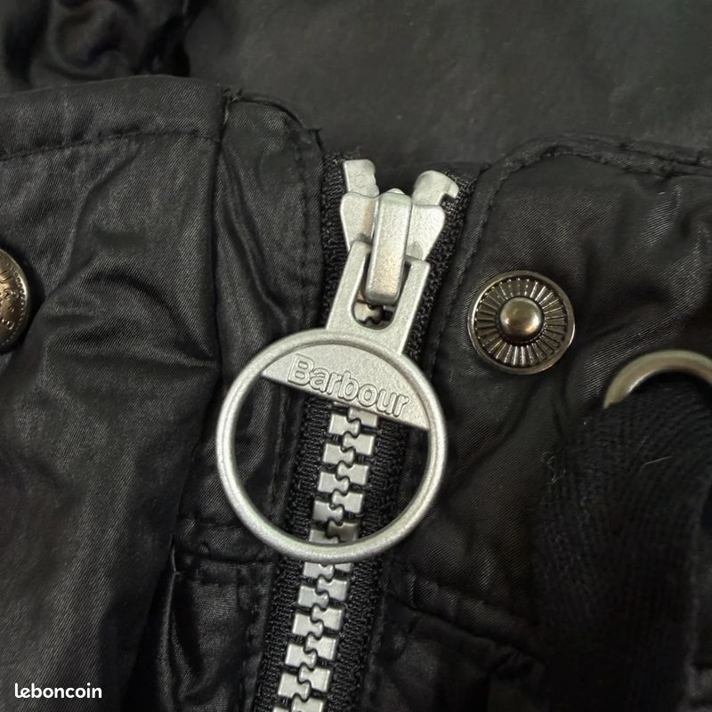 Veste matelassée Barbour noire taille M (image 10)