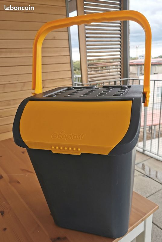 Poubelle de recyclage/tri sélectif Ecoplast Ameublement