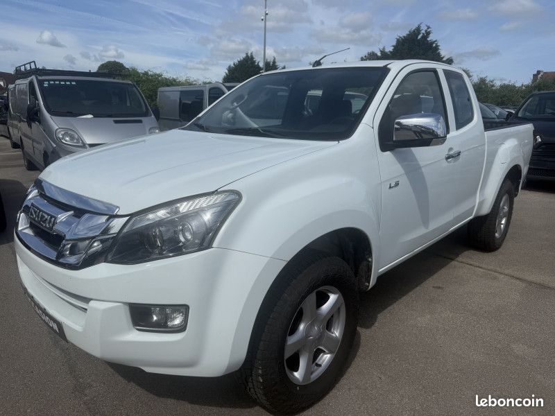 Isuzu D-MAX 2.5 TD 163 SPACE SOLAR A/C 4X4 (image 1)