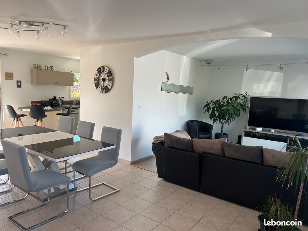 Maison 4 pièces 102 m² · à La Roche-Blanche · 102 m² · 254 000 €
