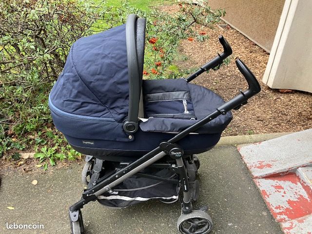 Switch Easy Drive Carrinho Peg Perego Pliko Switch Compact