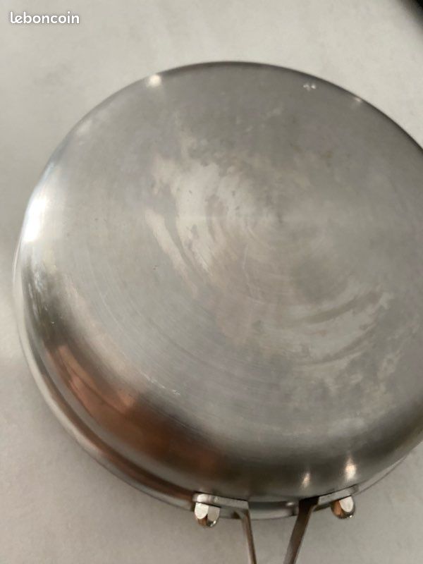 Poêle Inox chromée (image 2)