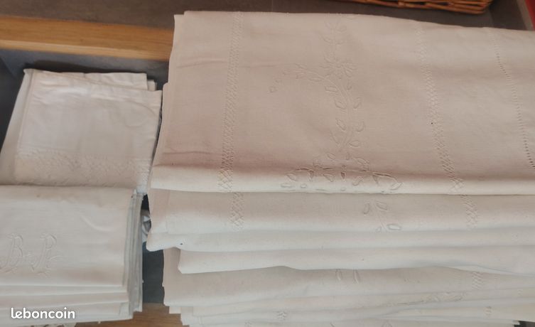 GALONS anciens CHIFFRE 25 tissé de FIL ROUGE marquage du