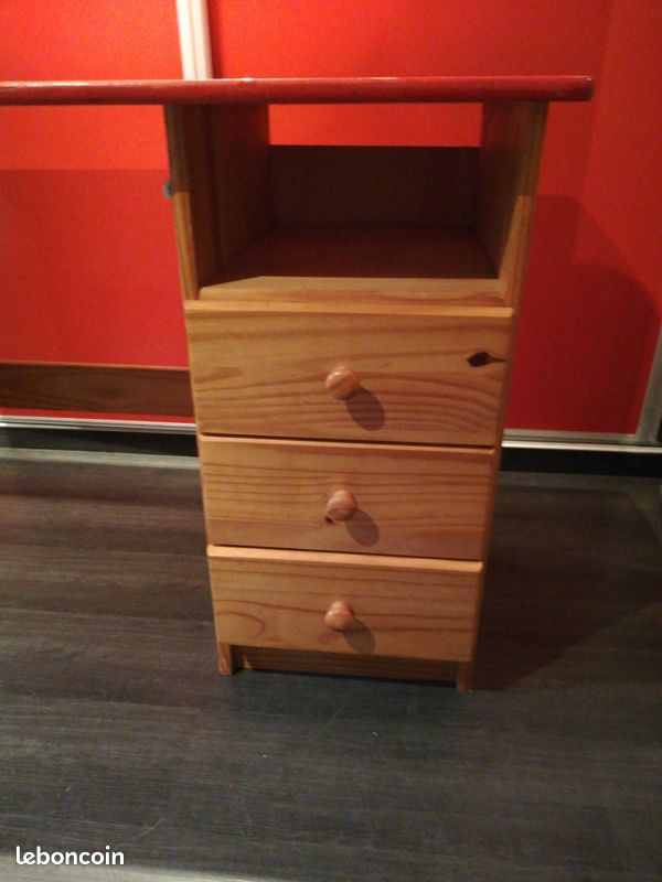 Bureau (image 2)