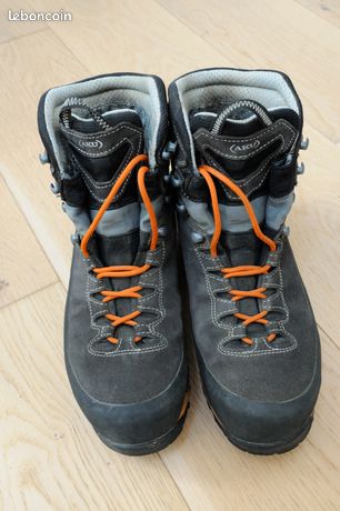 Aku chaussures de randonnee superalp gtx Sport Plein air