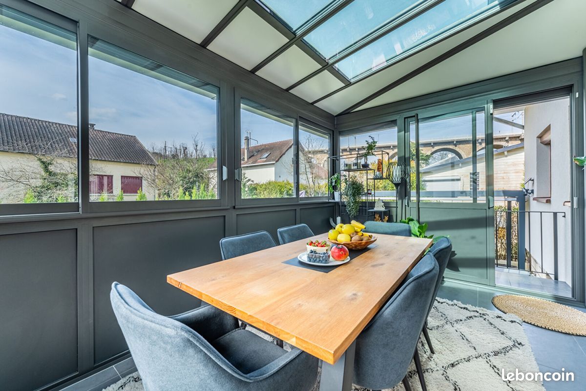 Maison 6 pièces 110 m² · au Pecq · 110 m² · 2 925 €/mois