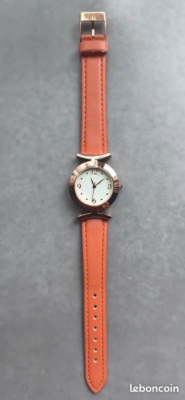 Montre Femme Quartz - Cadran Blanc, Boîtier Doré - Style élégant Et Minimaliste - Neuf Sans étiquettes