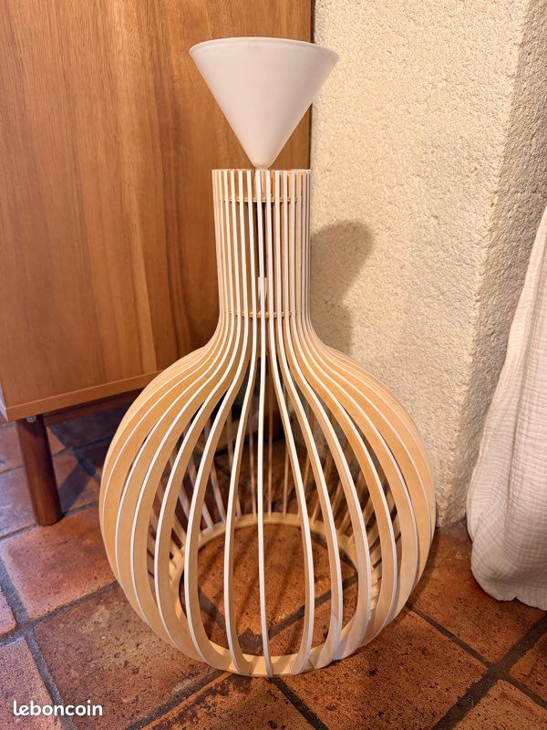 Suspension (image 1)
