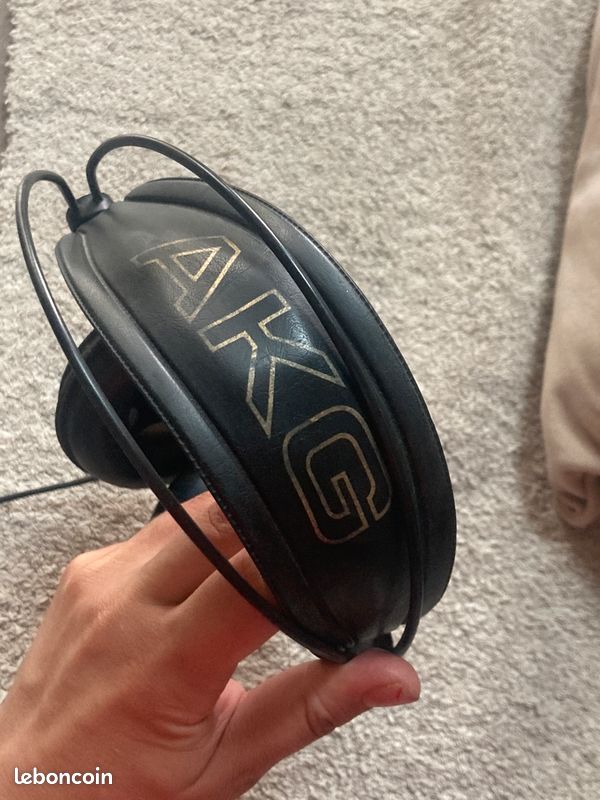 Casque Audio AKG K240 Studio - État Neuf - Instruments de musique