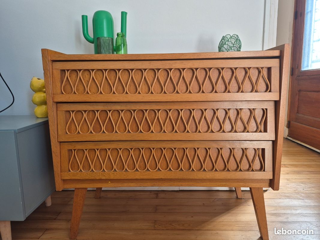 Commode rotin (image 1)