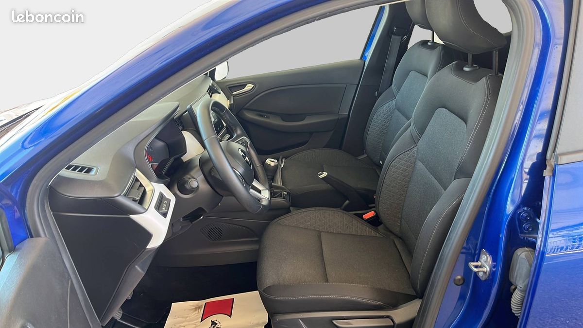 Renault clio tce 90 equilibre (image 12)