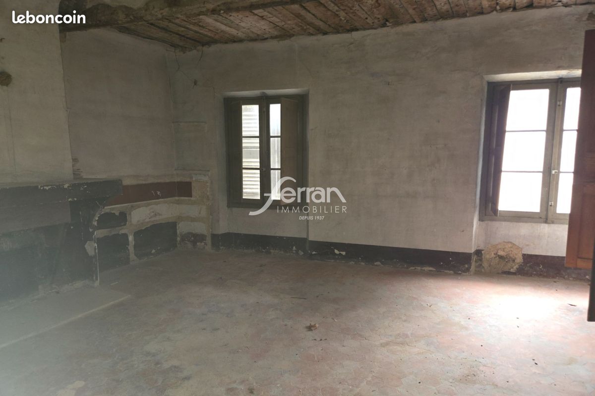 Appartement 3 pièces 57 m² · à Salernes · 57 m² · 48 000 €