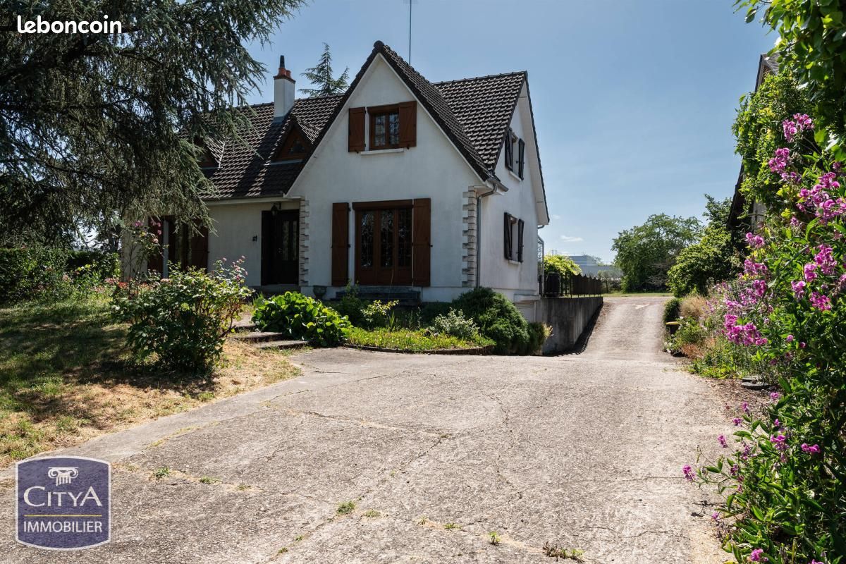 Maison 5 pièces 119 m² · à Saint-Doulchard · 119 m² · 235 000 €