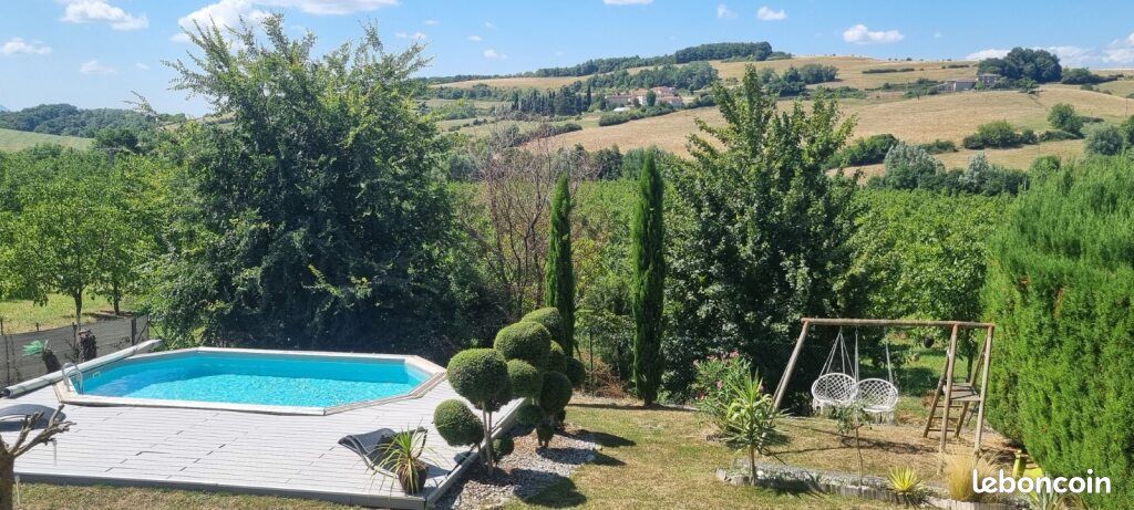 Maison 9 pièces 189 m² · à Geyssans · 189 m² · 445 000 €