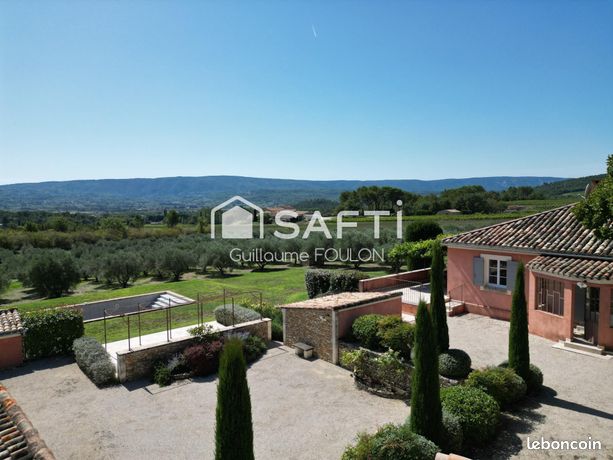 Propriété 6 pièces 130 m²