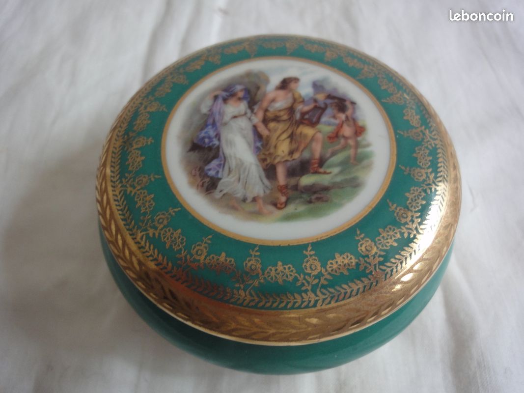 Bonbonniere LIMOGES (image 1)