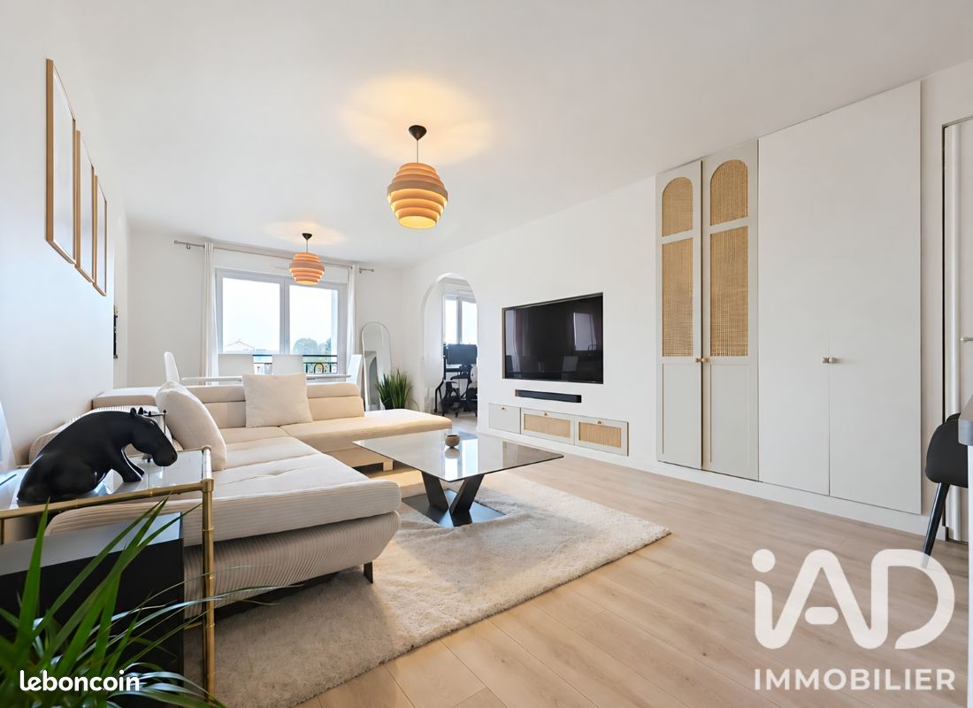 Appartement 3 pièces 63 m² · à Pontault-Combault · 63 m² · 245 000 €