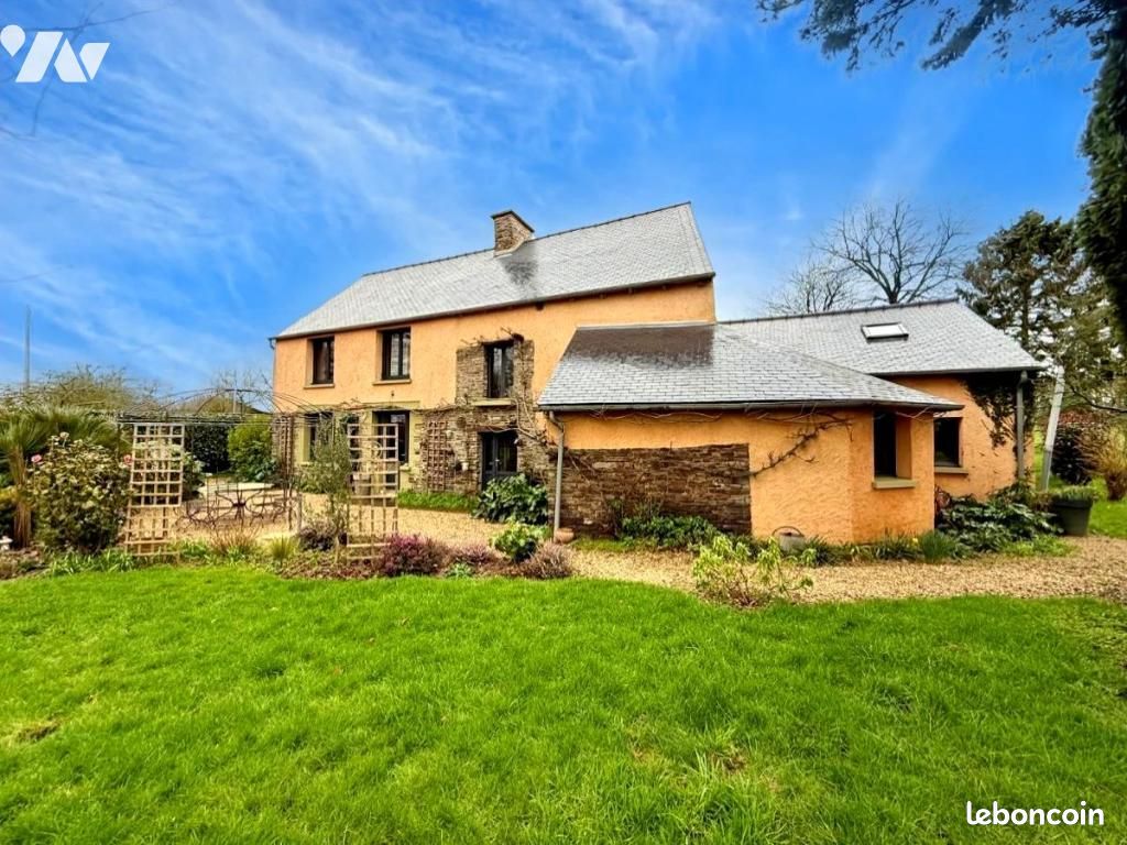 Maison 11 pièces 162 m² · à Pleugueneuc · 162 m² · 429 000 €