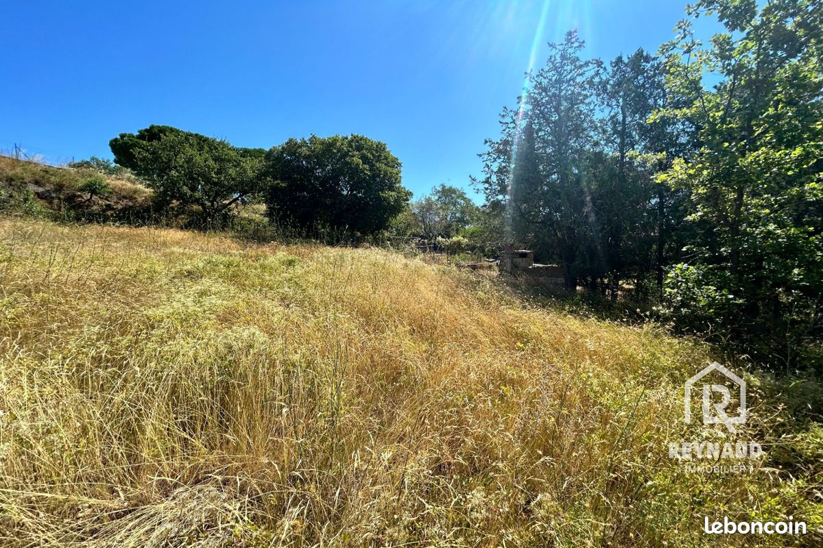 Terrain 800 m² · à Aspiran · 800 m² · 150 000 €