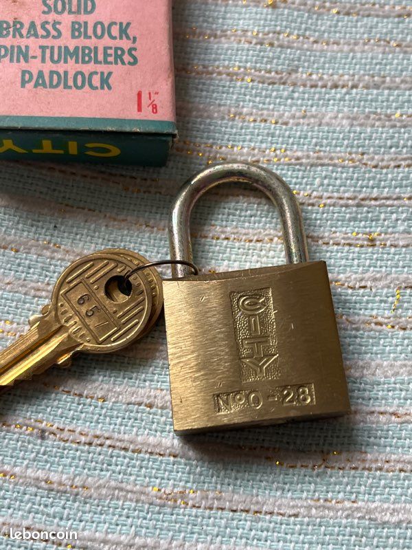 Lot De 2 Clés Hartmann Pour Cadenas Et Serrure De Bagage Vintage En Laiton - Neuf