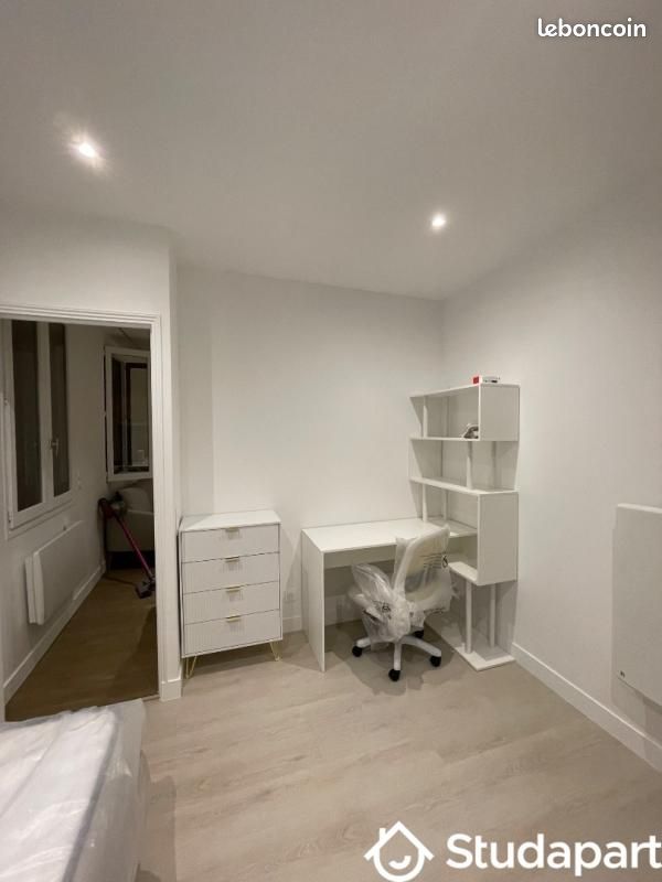 Appartement 3 pièces 42 m² · à Saint-Maurice · 42 m² · 859 €/mois