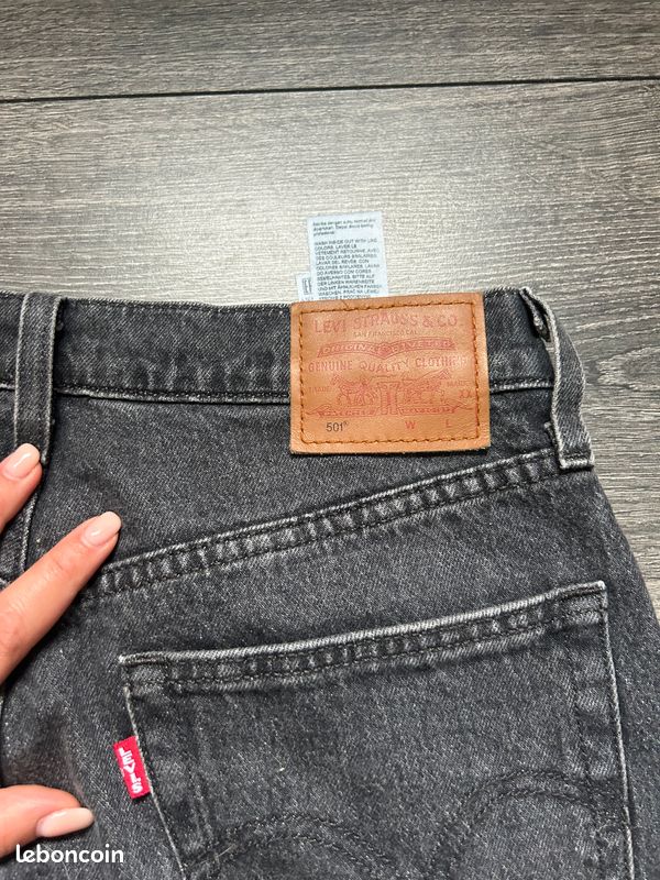 Jean Levis coupe courte 501 (image 3)