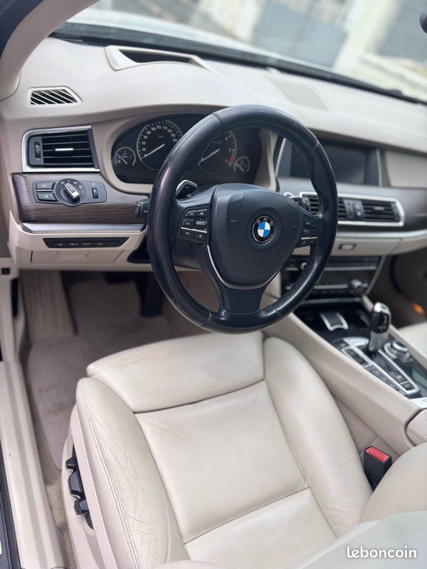 BMW série 5 530d xdrive 2013 (image 3)