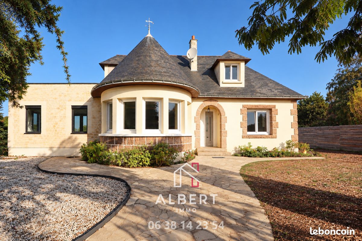 Maison 7 pièces 145 m² · à Corzé · 145 m² · 323 950 €